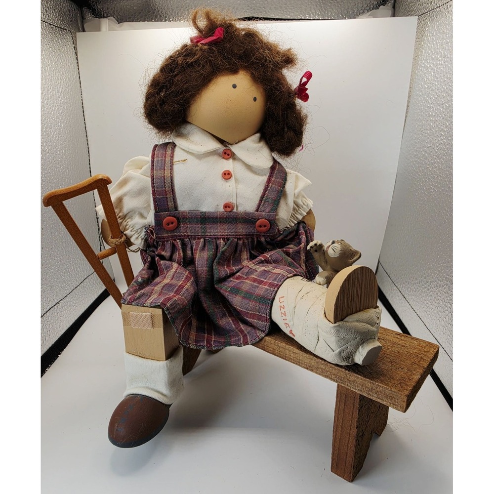 Vintage Lizzie High Polly Bowman 10in Artist Doll Bench Cat Crutch 1997 Get Well